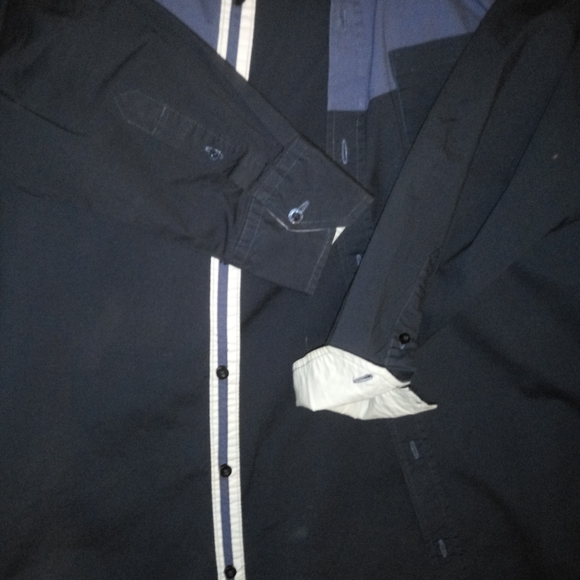 Button down shirt - Picture 3 of 6